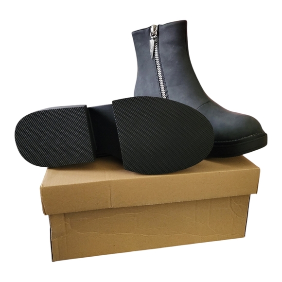 Seven7 Vault Black platform boot Womens Size 9 New - Picture 6 of 7